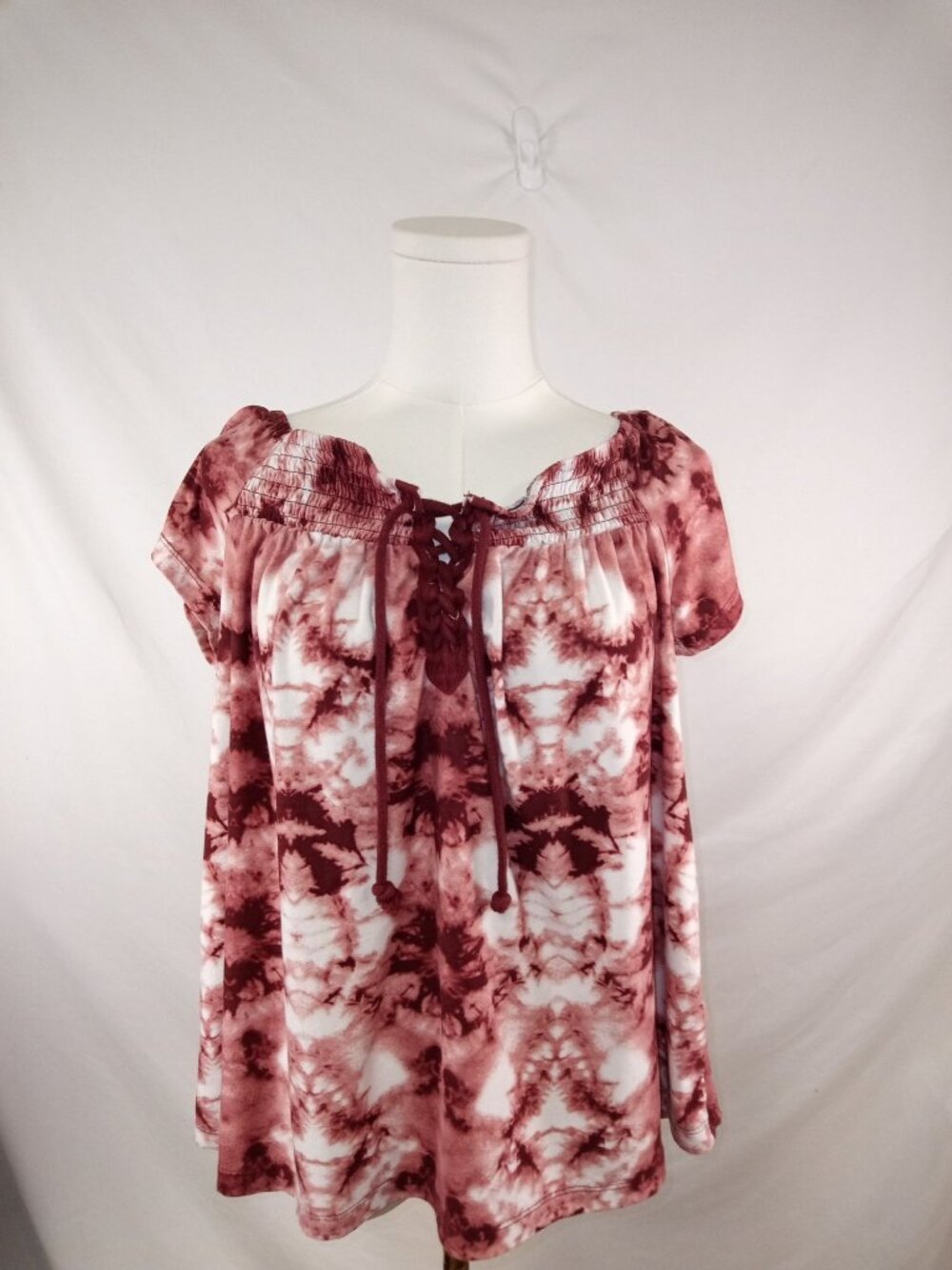 Sauci Women's Burgundy + White Blouse Sz M